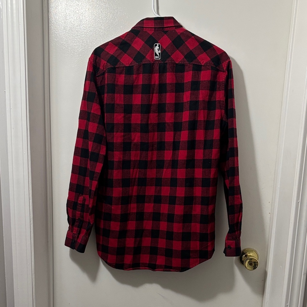 ❤️‍🔥Frank & Oak Red and Black Plaid Button Down Shirt - Picture 4 of 5